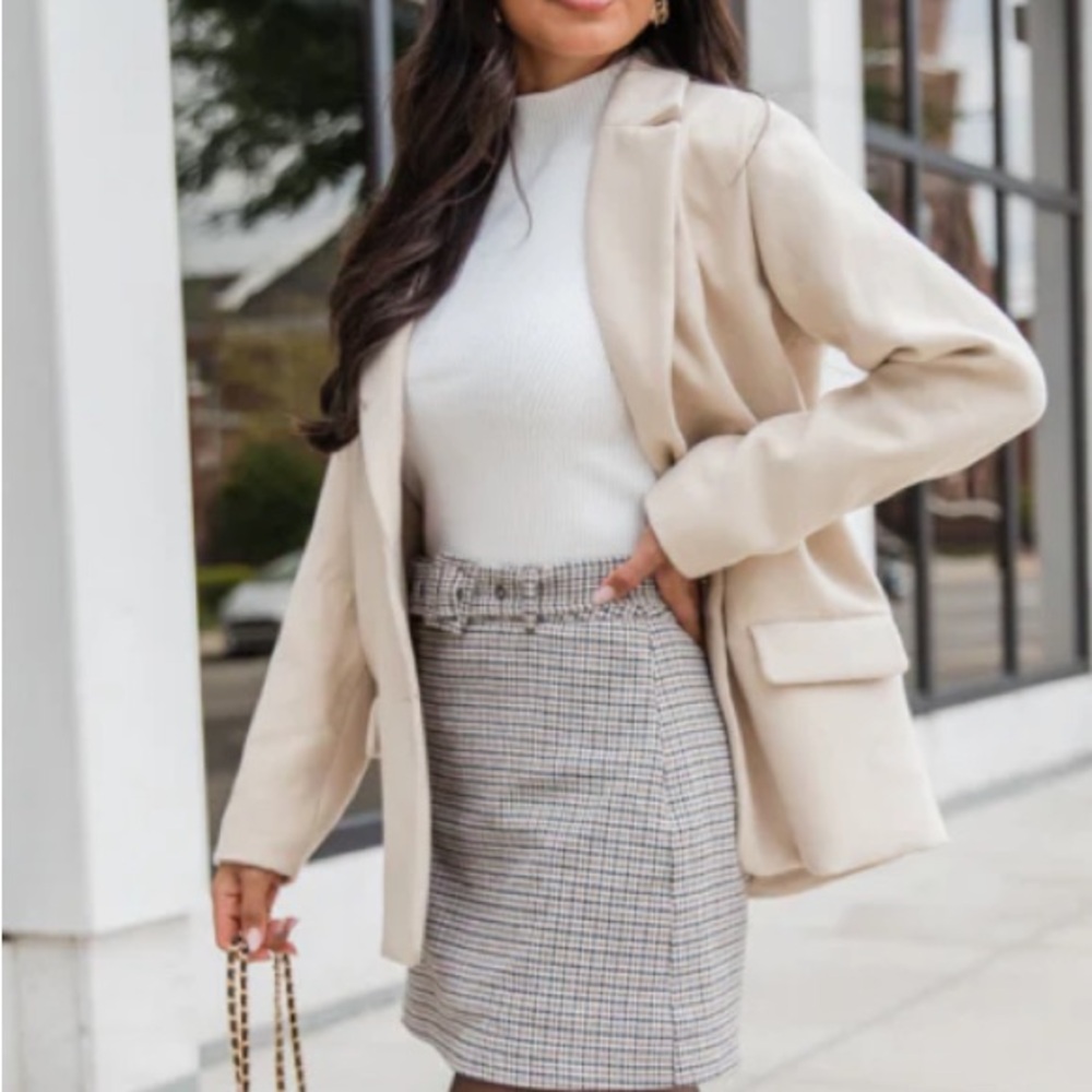 Pink Lily Beige Blazer